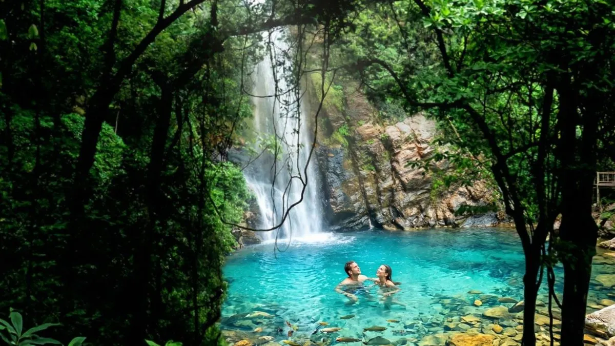 Cachoeira da Serra Azul em Nobres