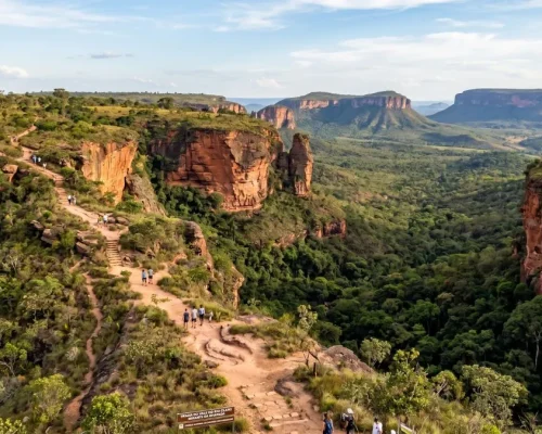 Melhores trilhas na Chapada dos Guimarães 2026